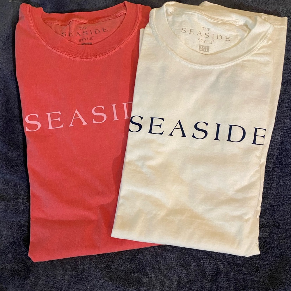 SOLD Beach Style T-Shirts in Pink and White (2 pairs)
